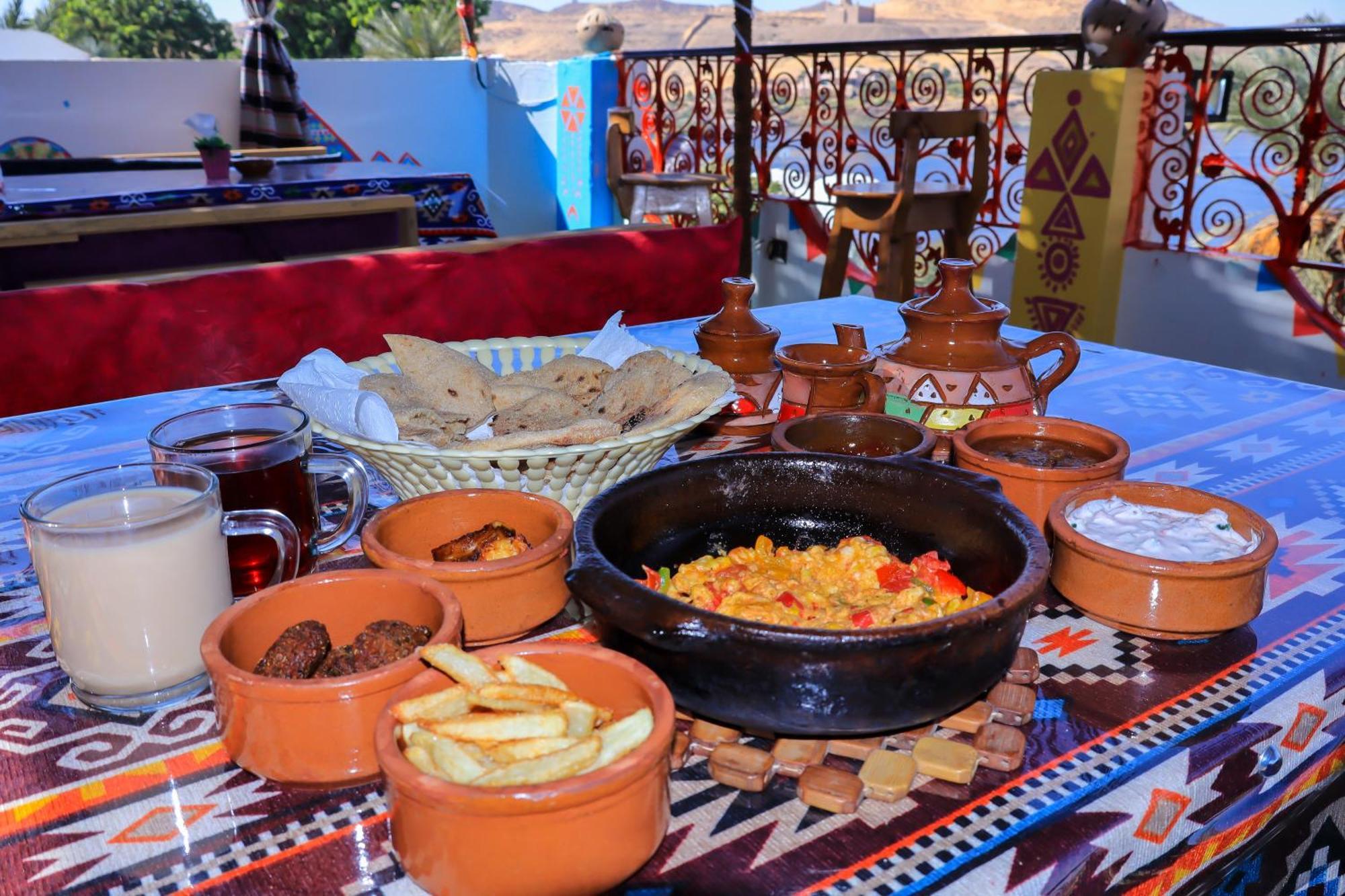 Bayt Zaina - Nubian Hospitality House Hotel Aswan Eksteriør billede