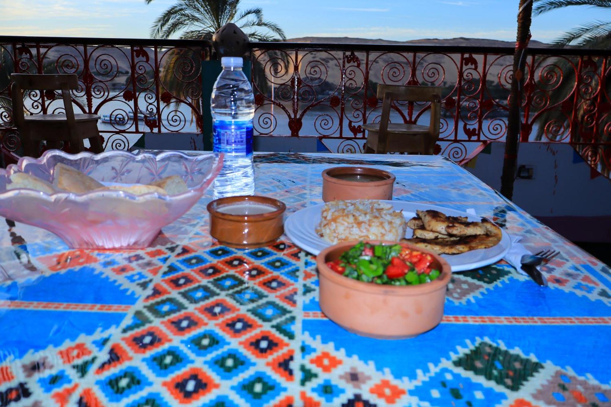 Bayt Zaina - Nubian Hospitality House Hotel Aswan Eksteriør billede